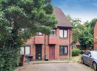 1 Bedroom Flat For Sale In Sutton, Surrey