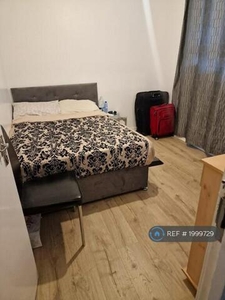 1 Bedroom Flat Share For Rent In London