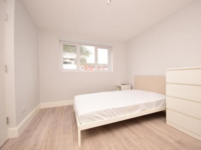 1 Bedroom House Share For Rent In Basildon