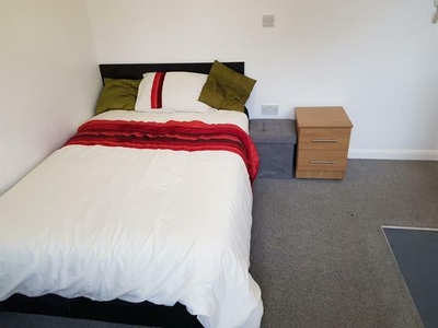 1 bedroom studio flat to rent Leicester, LE2 0ND