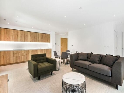 2 Bedroom Apartment For Rent In London