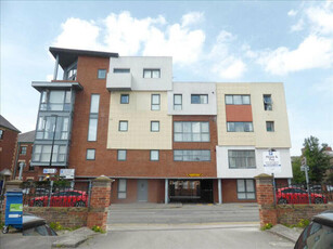 2 Bedroom Apartment For Rent In Warrington, Cheshire