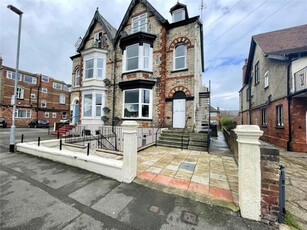 2 Bedroom Apartment For Sale In Bridlington, East Riding Of Yorkshire