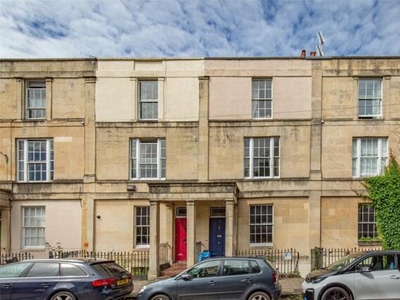 2 Bedroom Apartment For Sale In Bristol