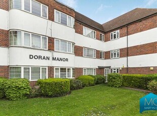 2 Bedroom Apartment For Sale In East Finchley, London