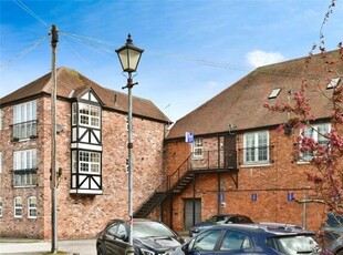 2 Bedroom Apartment For Sale In Nantwich, Cheshire