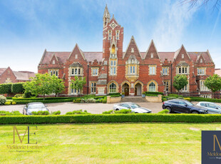 2 Bedroom Apartment For Sale In The Galleries, Brentwood