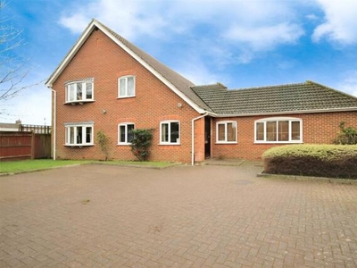 2 Bedroom Apartment For Sale In Twyford