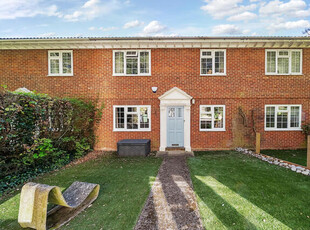 2 Bedroom Apartment For Sale In Winchester, Hampshire