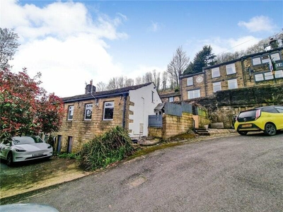 2 Bedroom Bungalow For Sale In Keighley, West Yorkshire