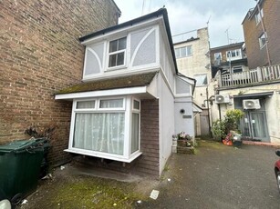 2 Bedroom End Of Terrace House For Sale In Bexhill On Sea