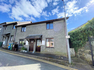 2 Bedroom End Of Terrace House For Sale In Llwyngwril