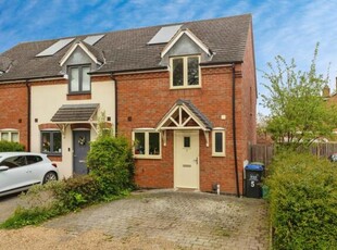 2 Bedroom End Of Terrace House For Sale In Warwick