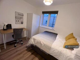 2 Bedroom Flat For Rent In Bradley Stoke, Bristol