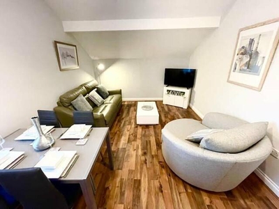 2 Bedroom Flat For Rent In Eccles, Manchester