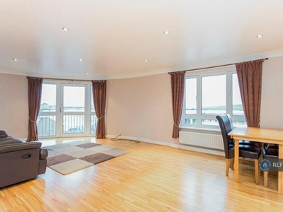 2 Bedroom Flat For Rent In Erith