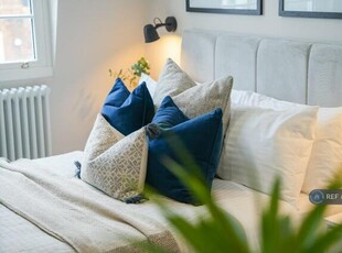 2 Bedroom Flat For Rent In Faversham