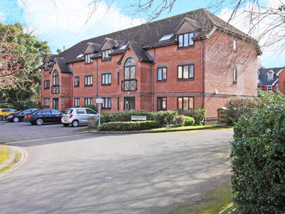 2 Bedroom Flat For Sale In Andover