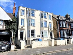2 Bedroom Flat For Sale In Cliftonville