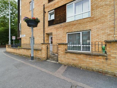 2 Bedroom Flat For Sale In Manchester