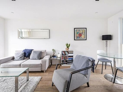 2 Bedroom Flat For Sale In Shoreditch, London