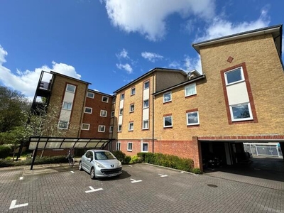 2 Bedroom Flat For Sale In Southampton
