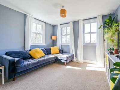 2 Bedroom Flat For Sale In Stepney, London