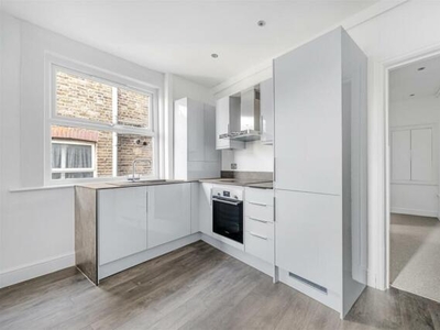 2 Bedroom Flat For Sale In West Norwood