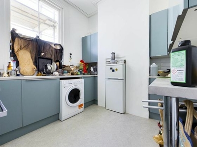 2 bedroom flat to rent East Sussex, BN3 2RT