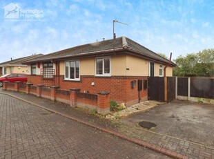 2 Bedroom Semi-detached Bungalow For Sale In Armthorpe, Doncaster