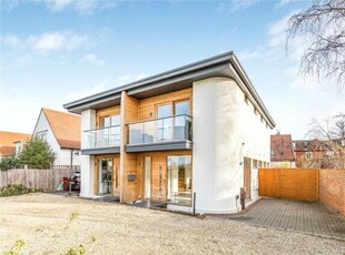 2 Bedroom Semi-detached House For Sale In Chichester