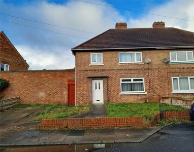 2 Bedroom Semi-detached House For Sale In Stockton-on-tees, Durham