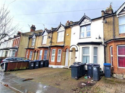2 Bedroom Terraced House For Sale In Croydon