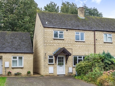 3 Bed House To Rent in Chipping Norton, Oxfordshire, OX7 - 528