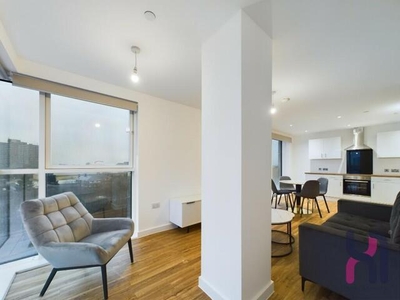 3 Bedroom Apartment For Rent In Manchester, Greater Manchester
