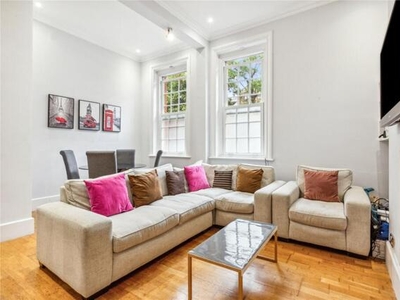 3 Bedroom Apartment For Sale In London