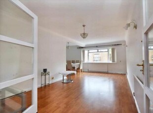 3 Bedroom Apartment For Sale In September Way, Stanmore