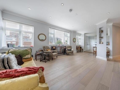 3 Bedroom Apartment For Sale In St John's Wood, London