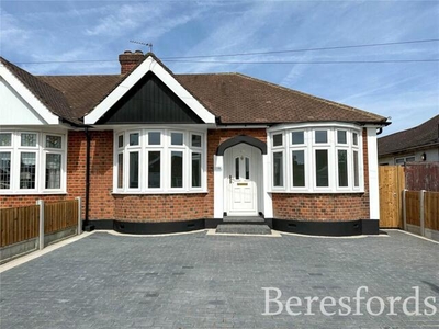 3 Bedroom Bungalow For Sale In Hornchurch