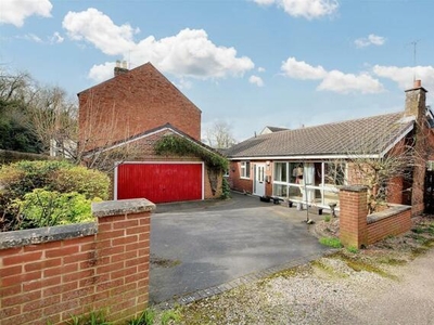 3 Bedroom Detached Bungalow For Sale In Castle Donington