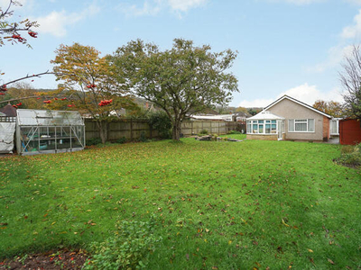 3 Bedroom Detached Bungalow For Sale In Hutton, Weston-super-mare
