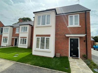 3 Bedroom Detached House For Sale In Berryfield