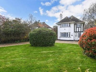 3 Bedroom Detached House For Sale In Bognor Regis, West Sussex
