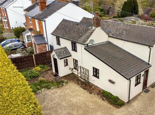 3 Bedroom Detached House For Sale In Charlton Kings, Cheltenham