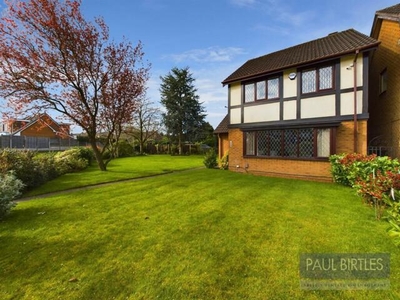 3 Bedroom Detached House For Sale In Flixton, Trafford