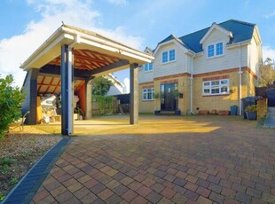 3 Bedroom Detached House For Sale In Shepherdswell