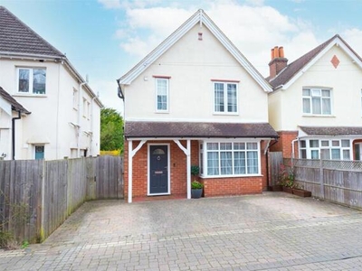 3 Bedroom Detached House For Sale In Surrey