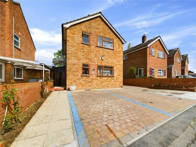 3 Bedroom Detached House For Sale In Weston Favell, Northampton