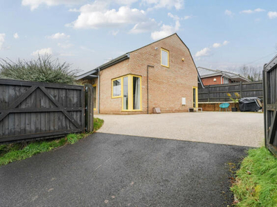 3 Bedroom Detached House For Sale In Winchester, Hampshire