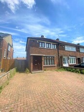 3 Bedroom End Of Terrace House For Sale In Borehamwood
